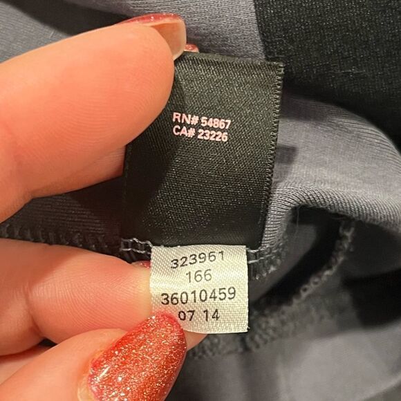 Victoria's Secret Gray Black Striped Short Sleeve Sheath Dress Size 10 - Picture 6 of 9